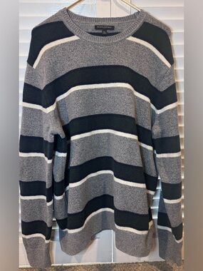 Banana Republic Striped Sweater XL Navy Gray Green  White Crewneck Cozy Knit